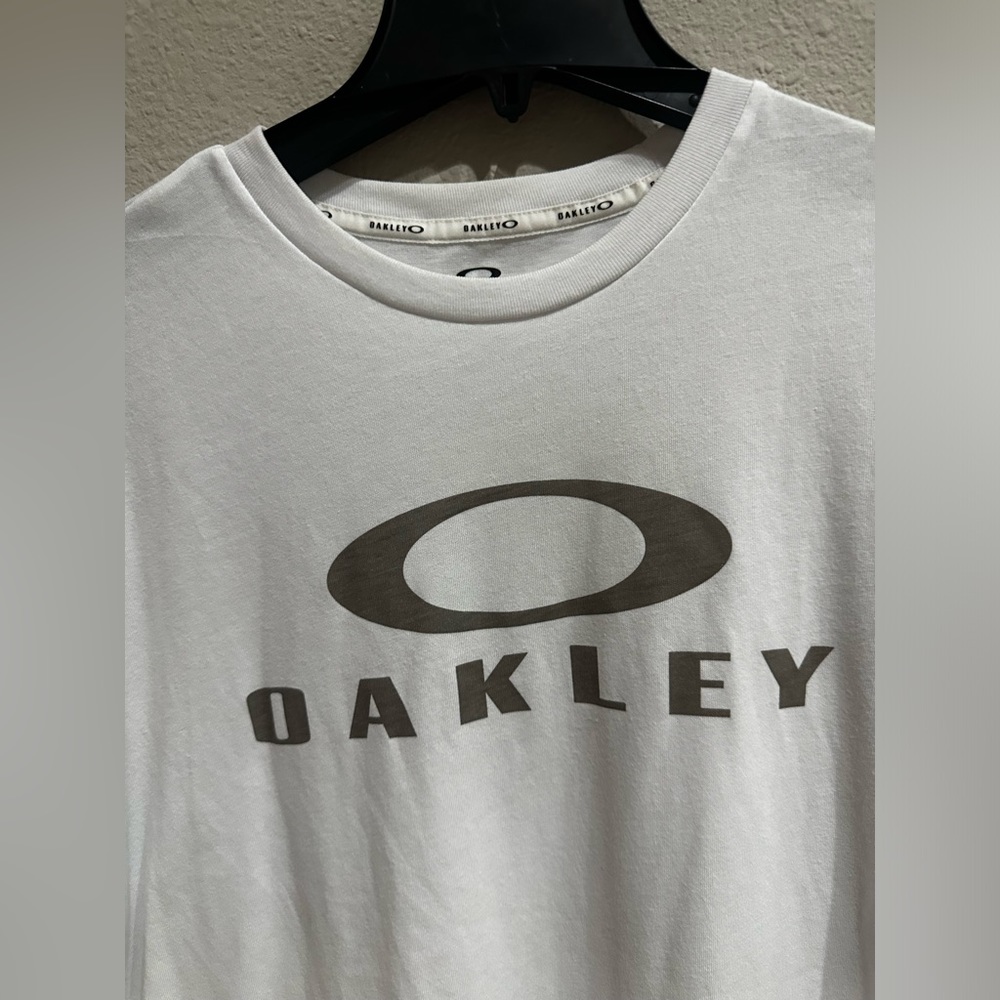 Oakley White T-Shirt